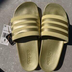 Adidas Women's Adilette Comfort Slides-Sandy Beige Metallic, size 8